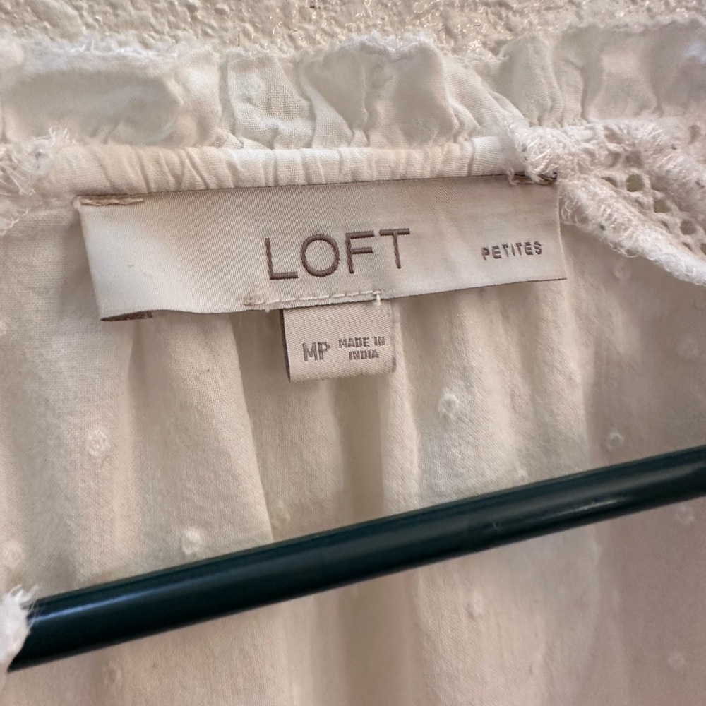 LOFT Women's White Eyelet Top. Petite Medium. - Picture 8 of 14